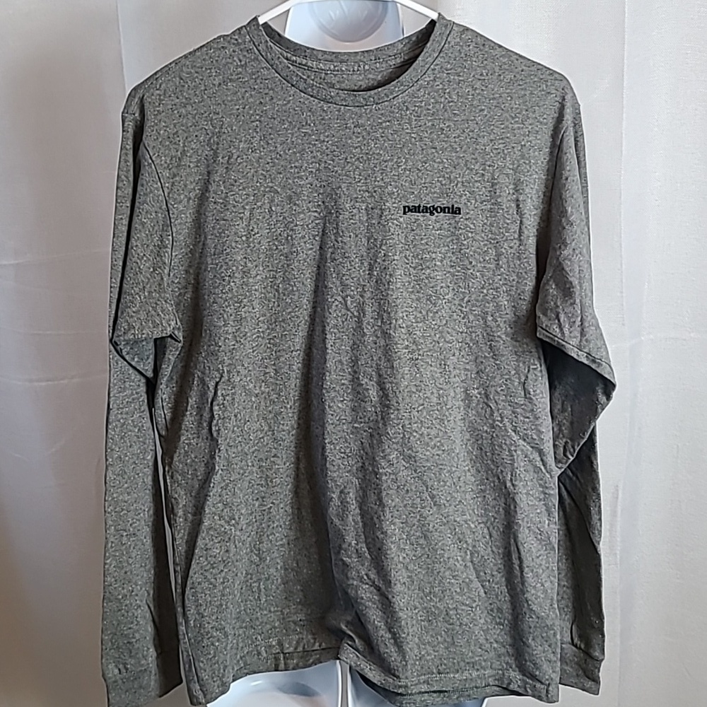 Patagonia mens small shirt.